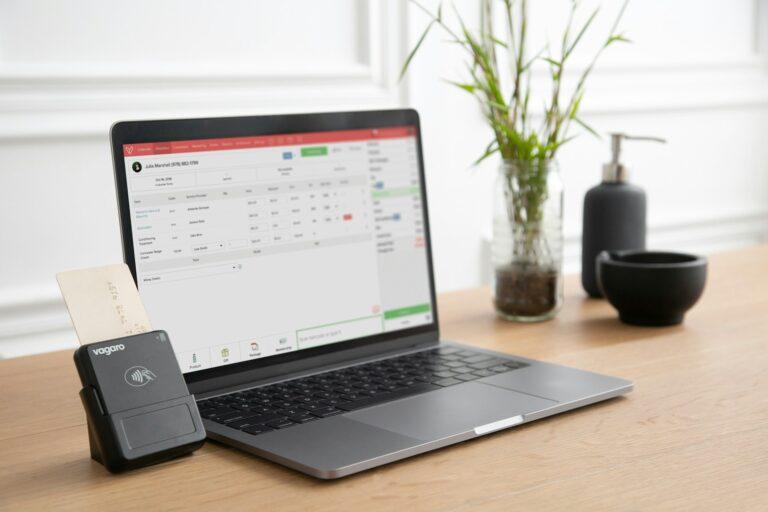 Boost Your Online Selling Business with These 7 Tools and Solutions
